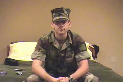 Straight Army dude Serviced