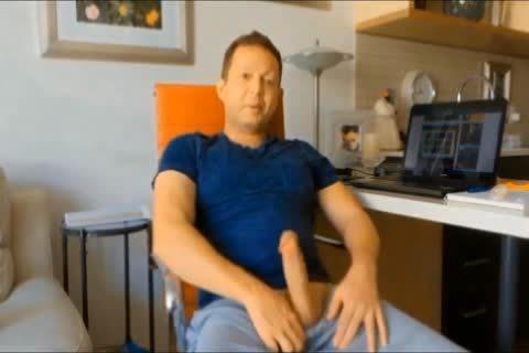 I Love Eating The love juice Out Of Straight guys Rubbers After They jerk off Watching Porn In Adult Arcades