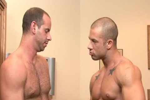 Girth Brooks & ramrod Daily - men Hard At Work