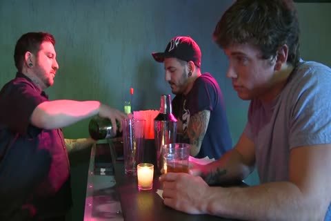 Randyblue.com - lewd chap Dallas Evans Meets Darksome Stranger Reese Rideout