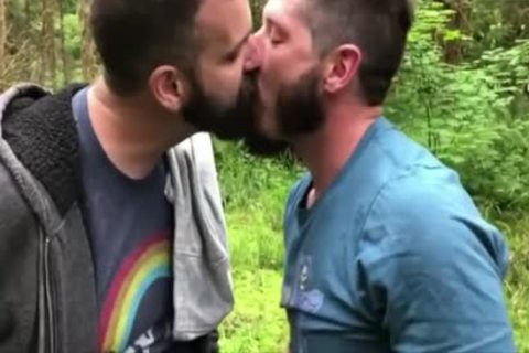 Public bareback Sextape