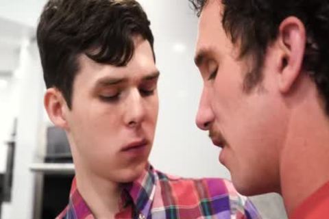 Muscle Step daddy Teaches His man To engulf knob