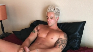 SeanCody: Tattooed blond Nikolai Lombardo receives fingering