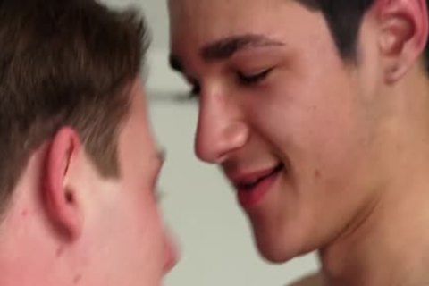 'Jayden Marcos Works Up A Monster Load Inside Price Hogans sleazy ass'