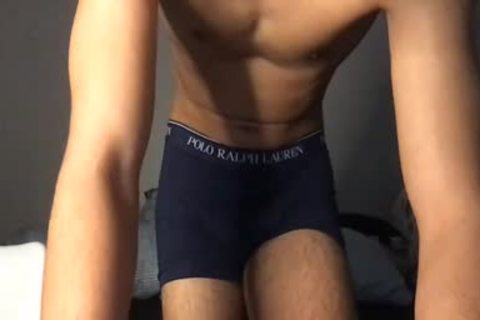 young lad Showing His shlong In webcam