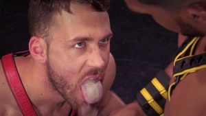 HotHouse.com - Ebony bodybuilder XL digs rough nailing