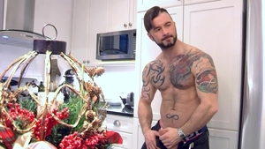 Maskurbate - Wonderful friend finds irresistible ramming hard