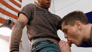 Activeduty: Inked gay lusts hard nailining in uniform