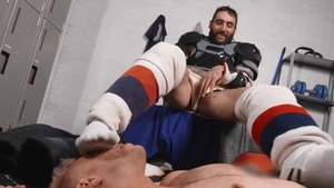 Bromo: Jock Tony D'Angelo rough foot teasing