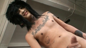 AlternaDudes: Thick & inked goth jacking off in public