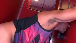 StagHomme: Damien Crosse flip flop