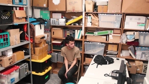 Young Perps: Backpacking Bandit: Twink on the Run