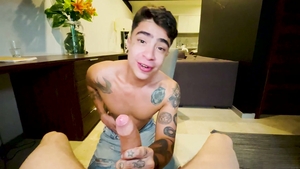 AmateurGayPOV: A Colombian Experience You Won't Forget